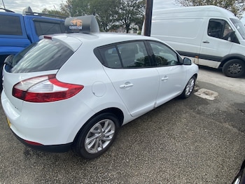 Used Renault Megane 2015 for sale - 76120211: Photo