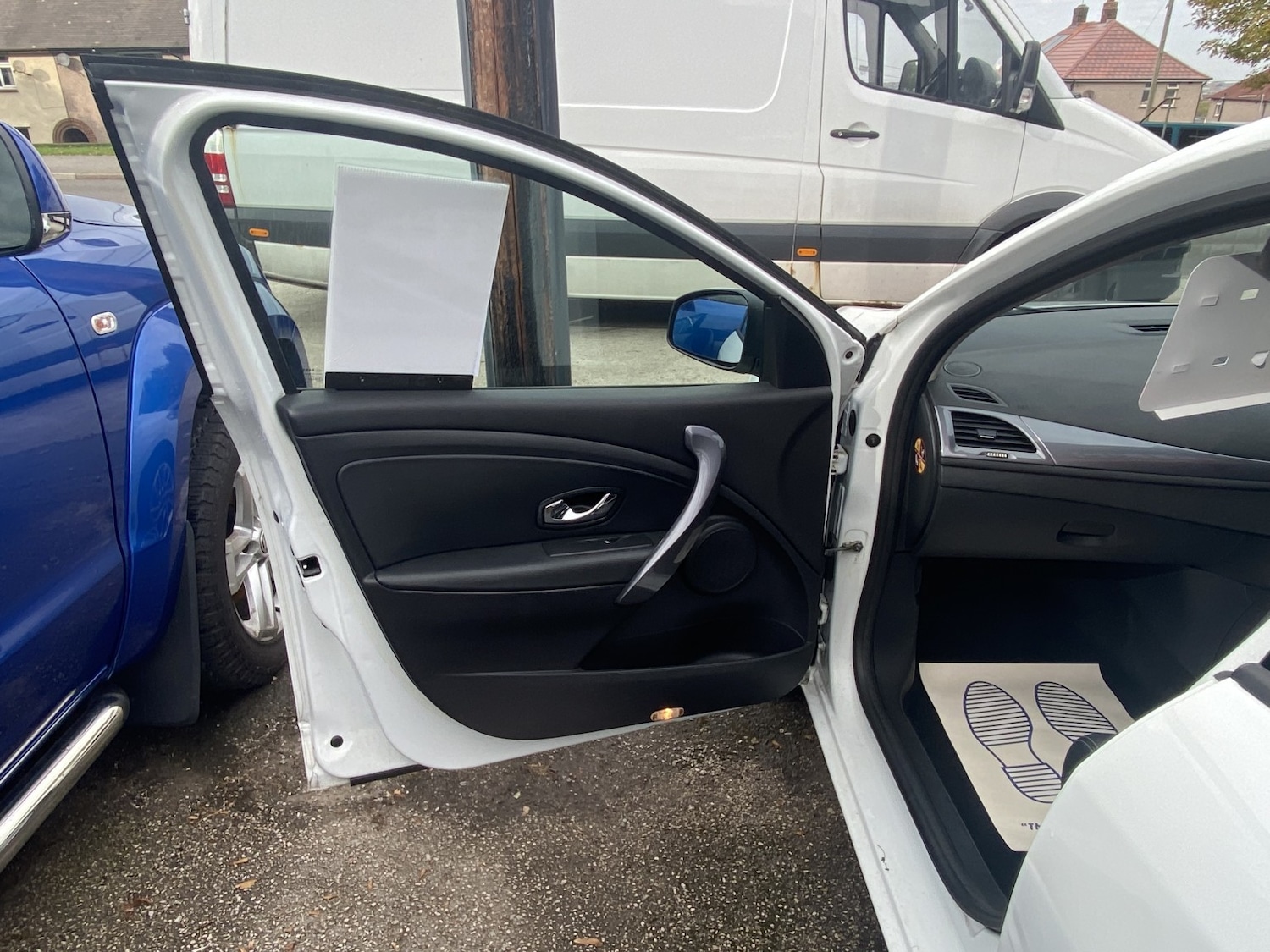 Used Renault Megane 2015 for sale - 76120211: Photo 7