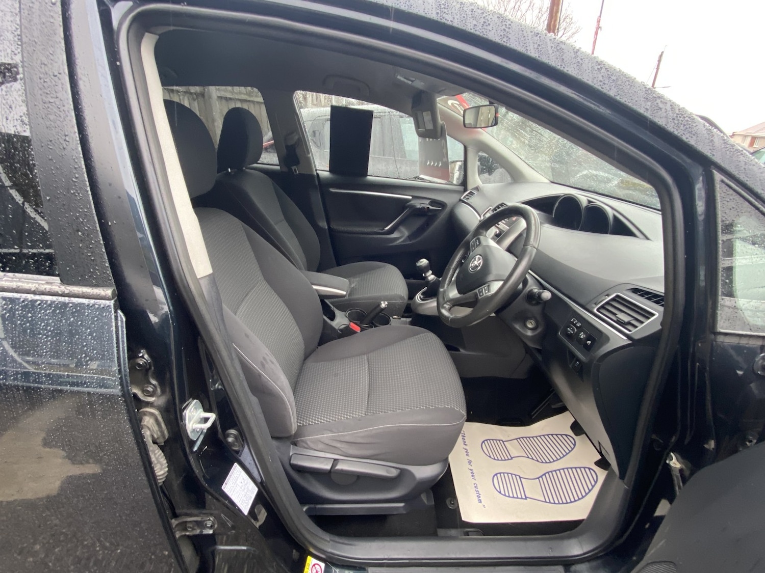 Used Toyota Verso 2015 for sale - 77110109: Photo 4