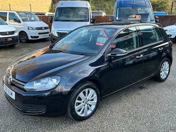 Used Volkswagen Golf 2011 for sale - 77140761: Photo