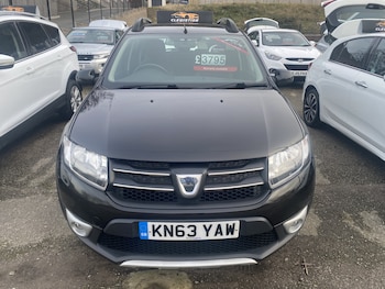 Used Dacia Sandero Stepway 2013 for sale - 77558657: Photo
