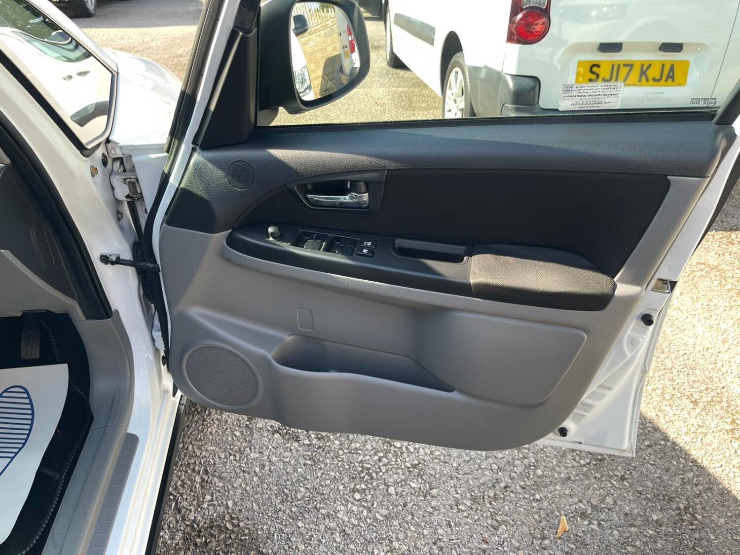 Used Suzuki SX4 2011 for sale - 77107647: Photo 17