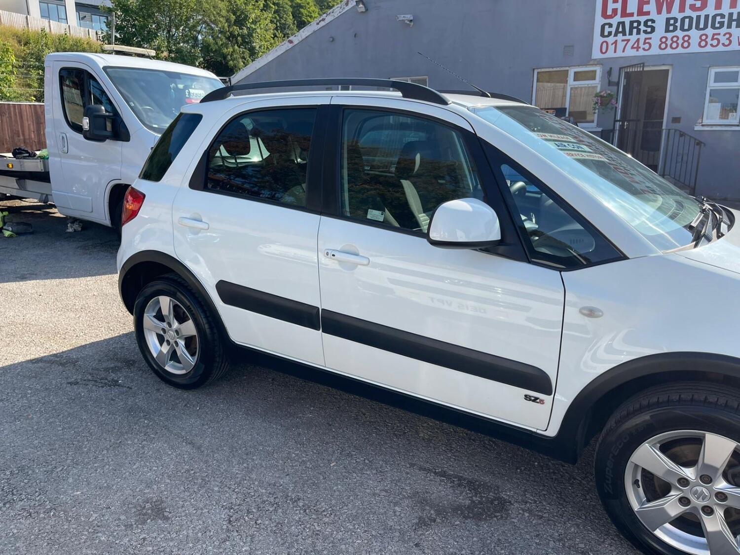Used Suzuki SX4 2011 for sale - 77107647: Photo 8