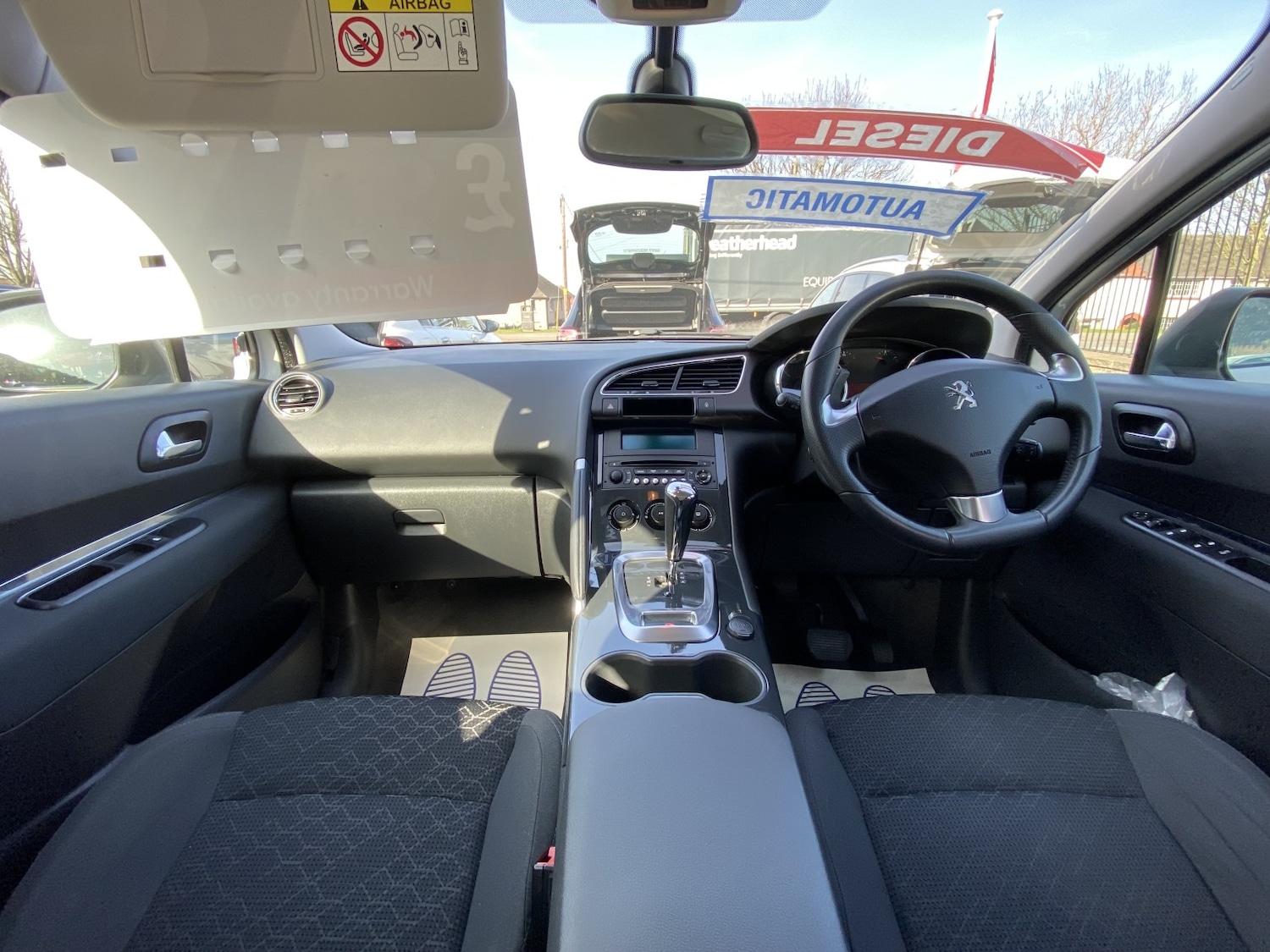 Used Peugeot 3008 2015 for sale - 77766313: Photo 11