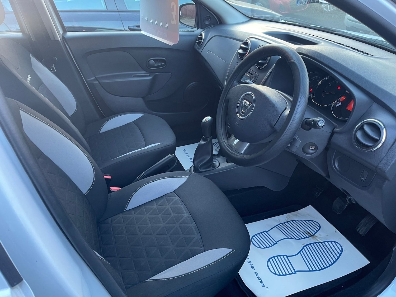 Used Dacia Sandero Stepway 2014 for sale - 77251216: Photo 11