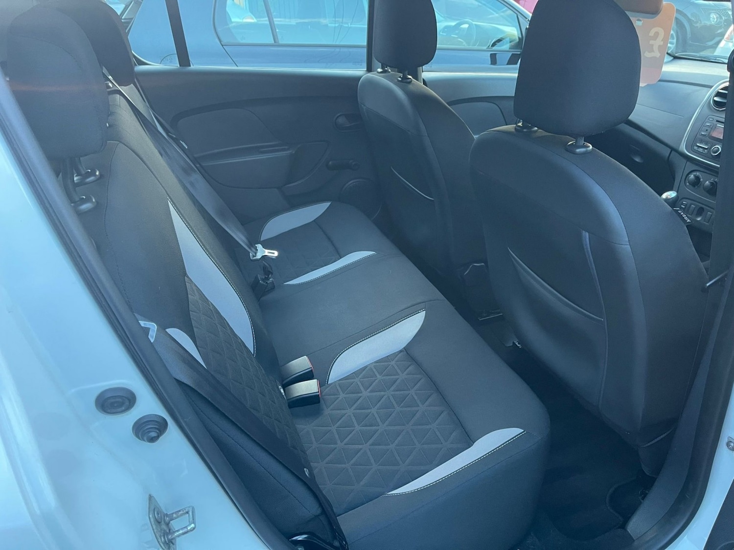 Used Dacia Sandero Stepway 2014 for sale - 77251216: Photo 13