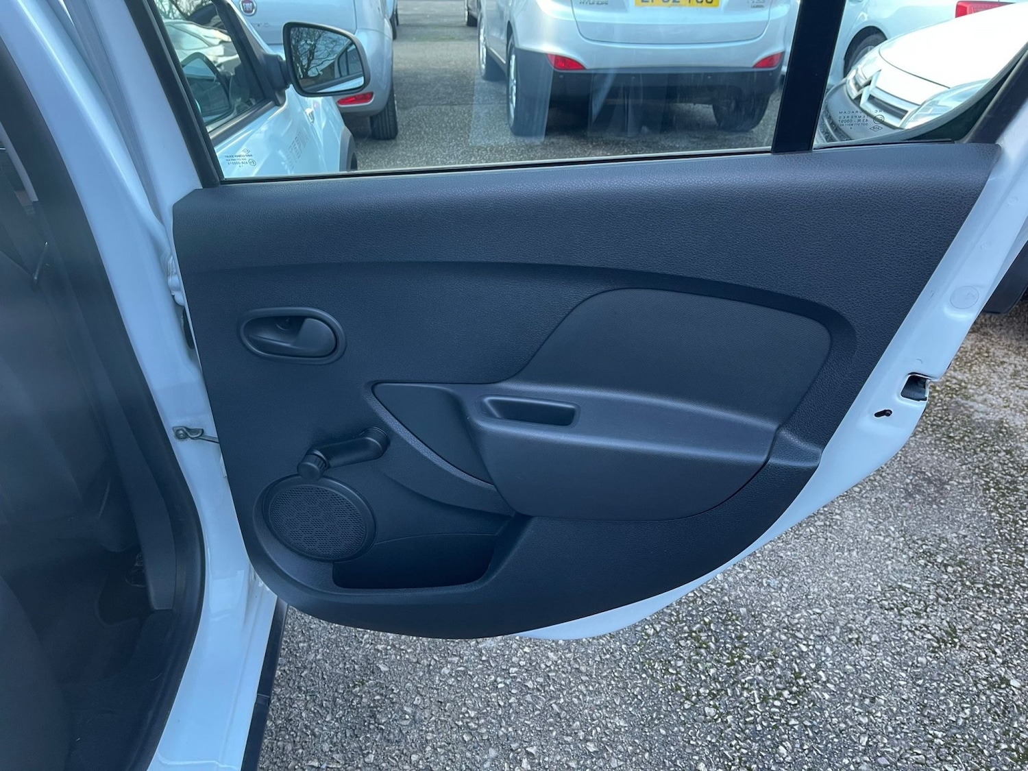 Used Dacia Sandero Stepway 2014 for sale - 77251216: Photo 17