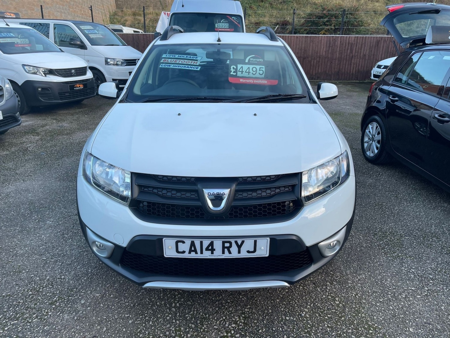 Used Dacia Sandero Stepway 2014 for sale - 77251216: Photo 2