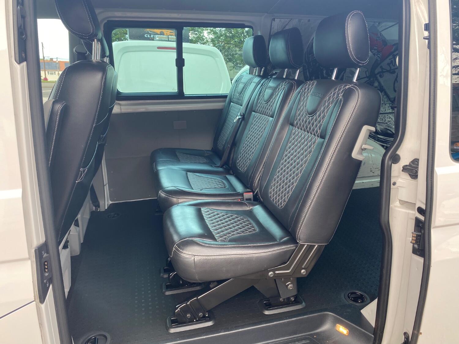 Used Volkswagen Transporter 2015 for sale - 76793143: Photo 11