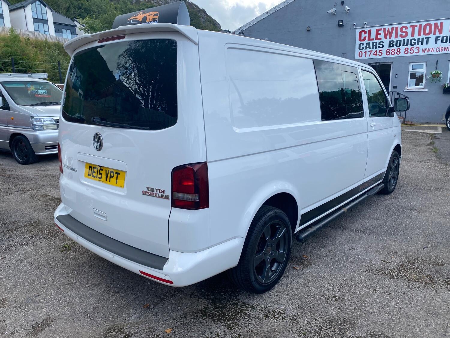 Used Volkswagen Transporter 2015 for sale - 76793143: Photo 4