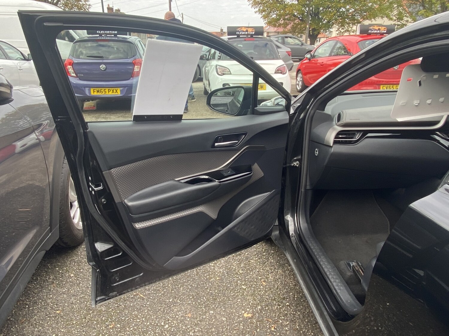 Used Toyota C-HR 2020 for sale - 78197941: Photo 6