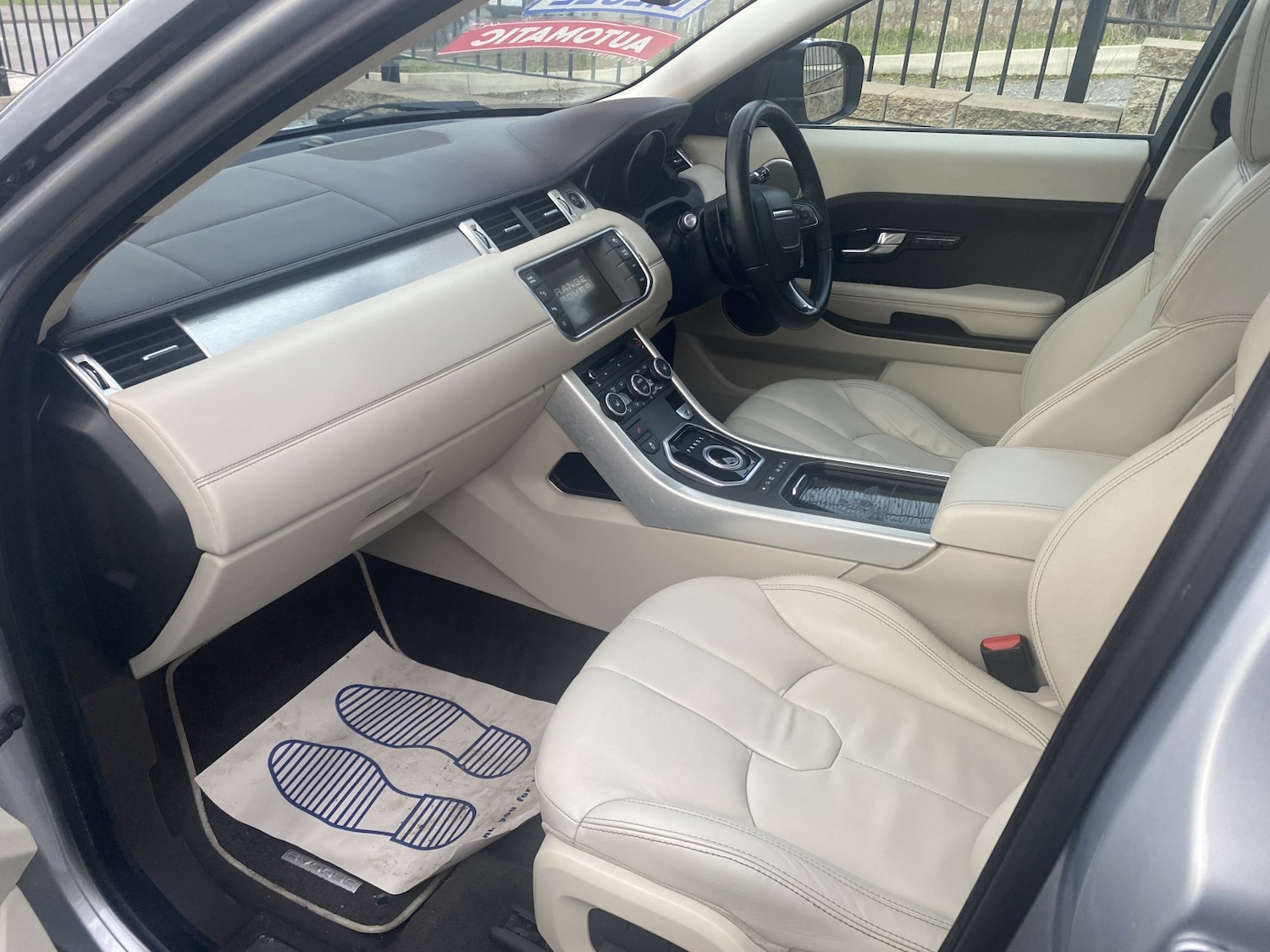 Used Land Rover Range Rover Evoque 2012 for sale - 77357338: Photo 10