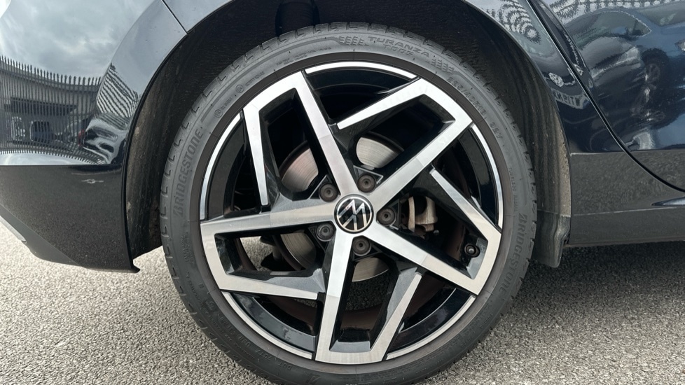 Used Volkswagen Golf 2022 for sale - 76870328: Photo 5