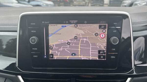 Used Volkswagen T-Roc 2025 for sale - 75534152: Photo 21
