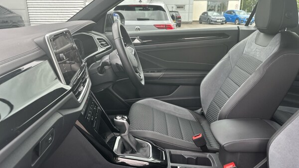 Used Volkswagen T-Roc 2025 for sale - 75534152: Photo 28