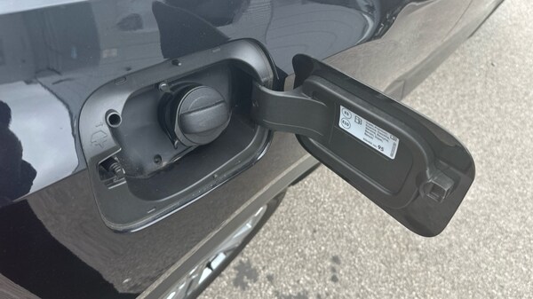 Used Volkswagen T-Roc 2025 for sale - 75534152: Photo 29