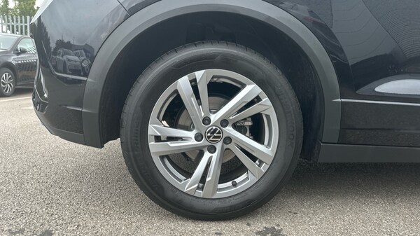Used Volkswagen T-Roc 2025 for sale - 75534152: Photo 5
