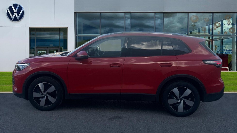 Used Volkswagen Tiguan 2024 for sale - 75763929: Photo 9