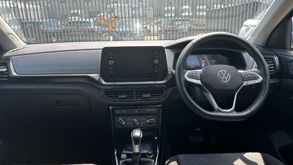 Used Volkswagen T-Cross 2024 for sale - 76130489: Photo 12