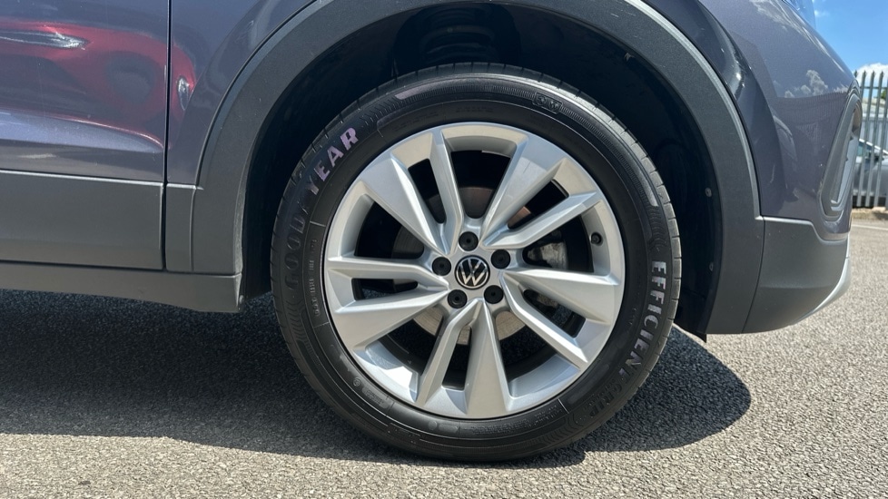 Used Volkswagen T-Cross 2024 for sale - 76130489: Photo 19