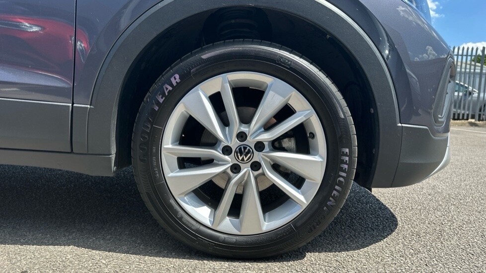 Used Volkswagen T-Cross 2024 for sale - 76130489: Photo 20