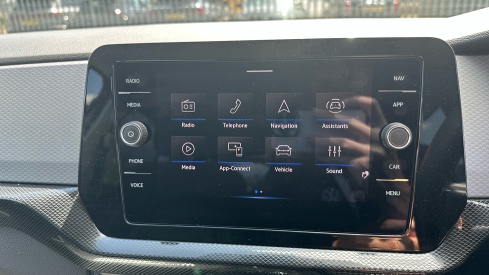 Used Volkswagen T-Cross 2024 for sale - 76130489: Photo 24