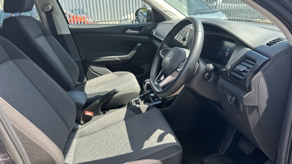 Used Volkswagen T-Cross 2024 for sale - 76130489: Photo 26