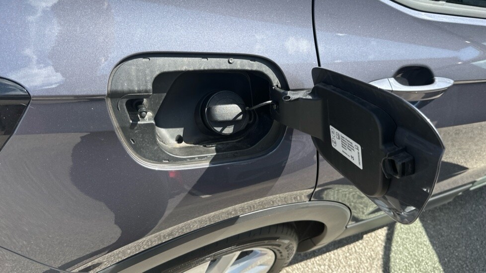 Used Volkswagen T-Cross 2024 for sale - 76130489: Photo 29