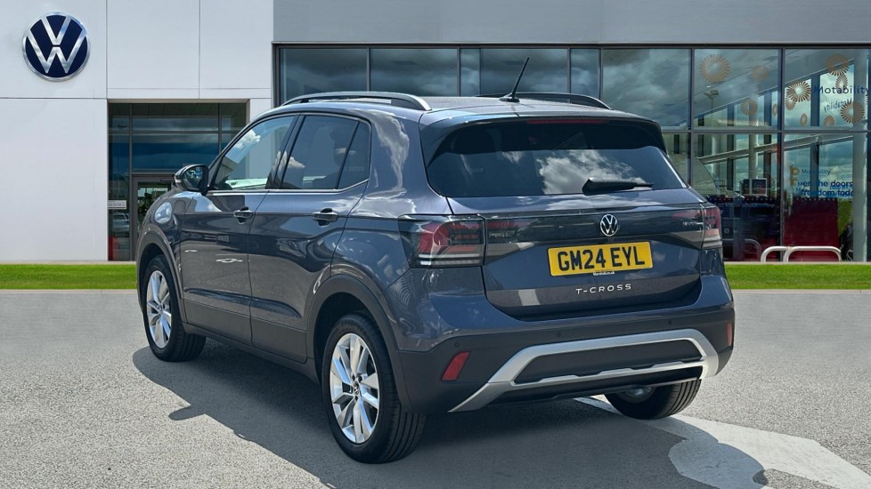Used Volkswagen T-Cross 2024 for sale - 76130489: Photo 3