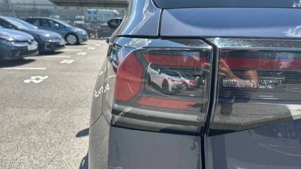 Used Volkswagen T-Cross 2024 for sale - 76130489: Photo 44