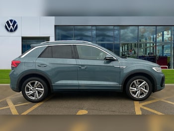 Used Volkswagen T-Roc 2025 for sale - 76872579: Photo