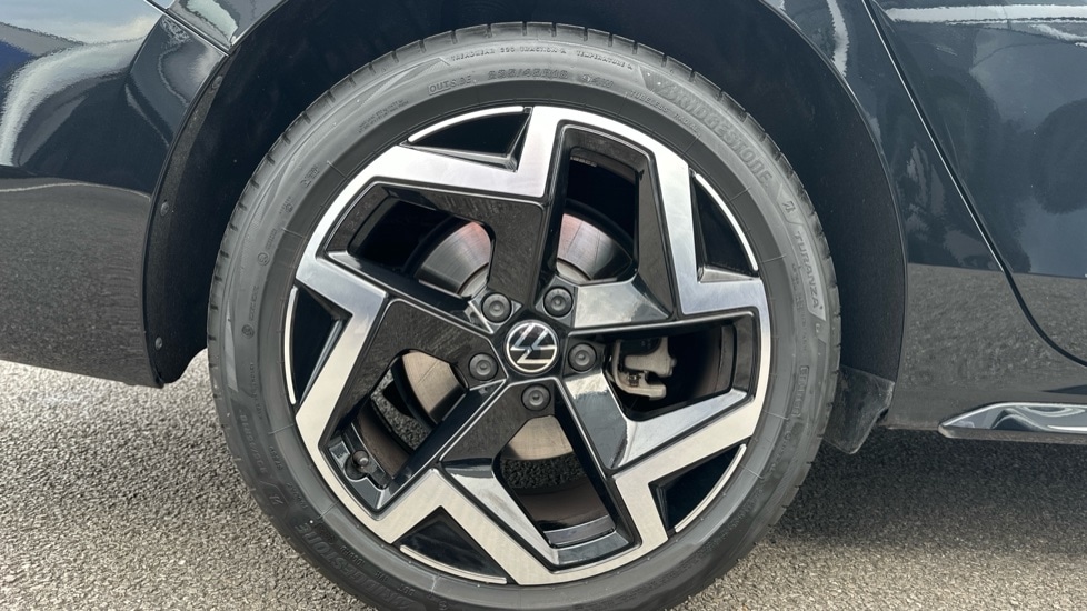 Used Volkswagen Passat 2025 for sale - 76124593: Photo 5