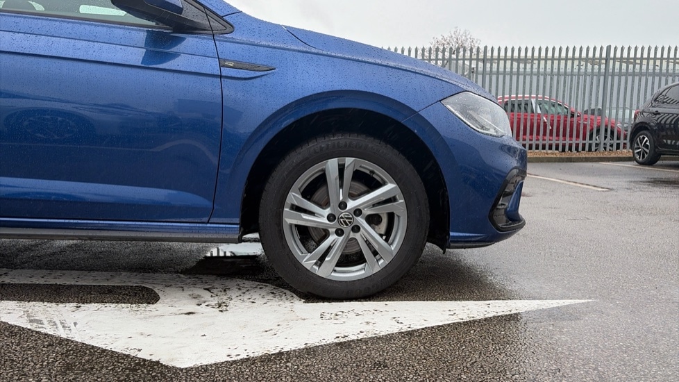 Used Volkswagen Polo 2024 for sale - 76788328: Photo 5