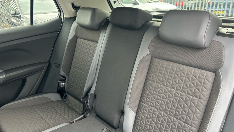 Used Volkswagen T-Cross 2019 for sale - 76130614: Photo 15