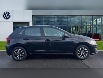 Used Volkswagen Polo 2024 for sale - 76921874: Photo