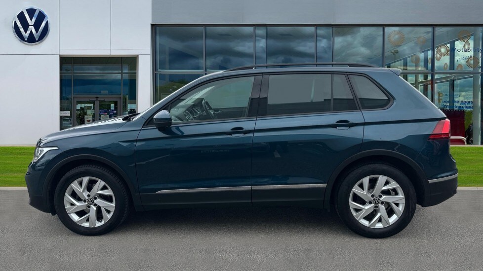 Used Volkswagen Tiguan 2022 for sale - 76523604: Photo 9
