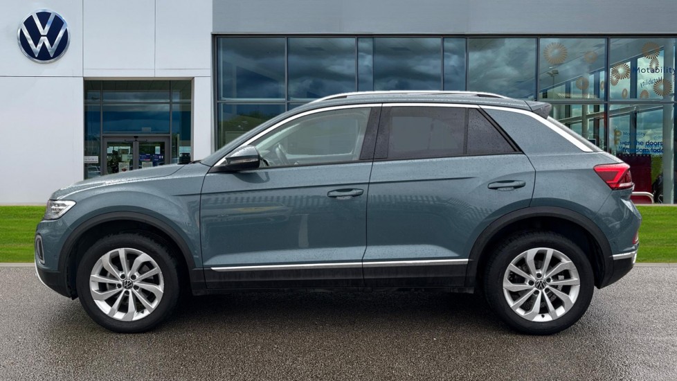 Used Volkswagen T-Roc 2024 for sale - 76869663: Photo 9