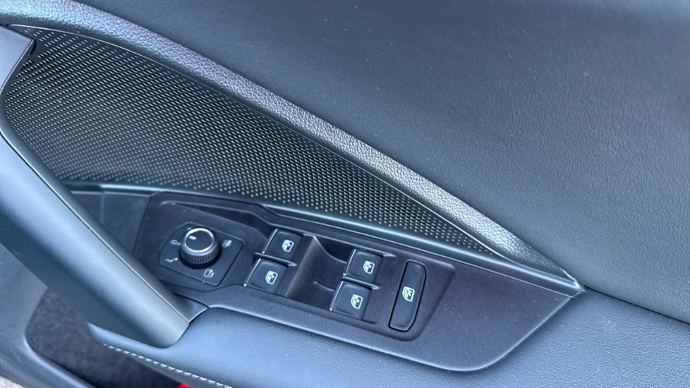 Used Volkswagen Tiguan 2025 for sale - 76328305: Photo 37