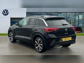 Used Volkswagen T-Roc 2023 for sale - 76773110: Photo