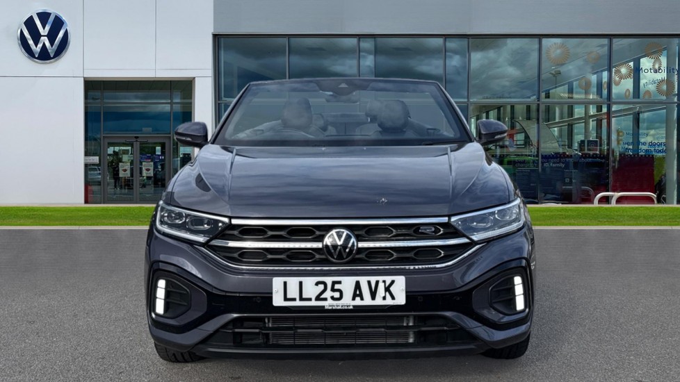 Used Volkswagen T-Roc 2025 for sale - 76868256: Photo 10