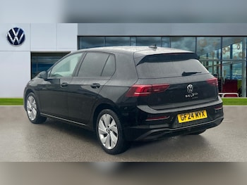 Used Volkswagen Golf 2024 for sale - 76479783: Photo