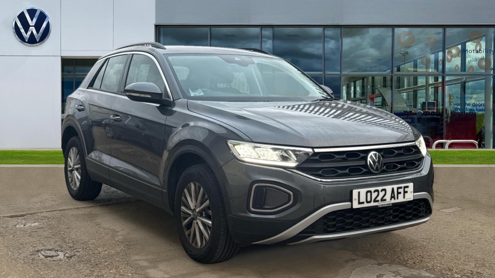 Used Volkswagen T-Roc 2022 for sale - 76873423: Photo 1