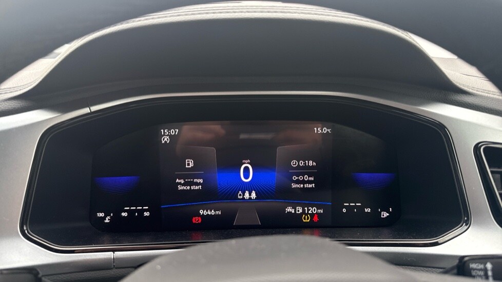 Used Volkswagen T-Roc 2022 for sale - 76873423: Photo 14