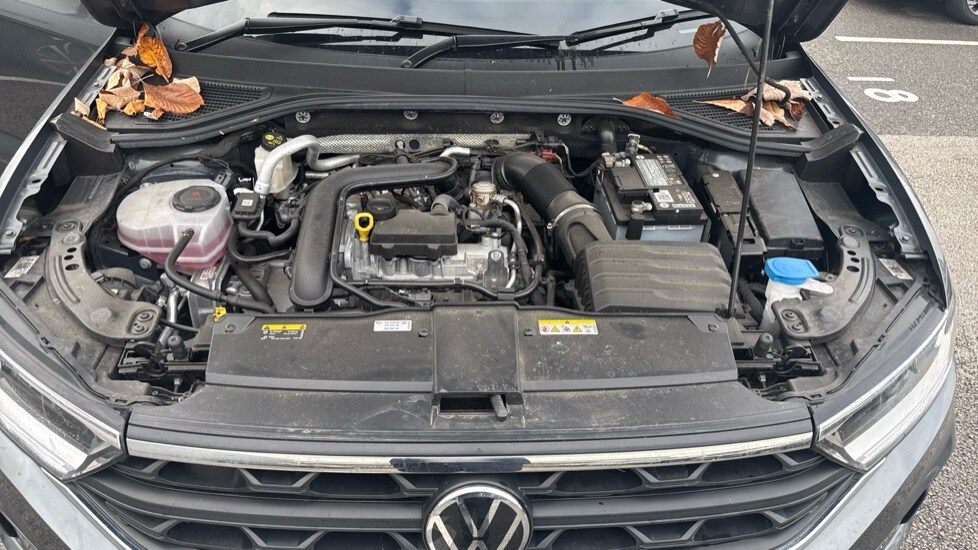 Used Volkswagen T-Roc 2022 for sale - 76873423: Photo 17