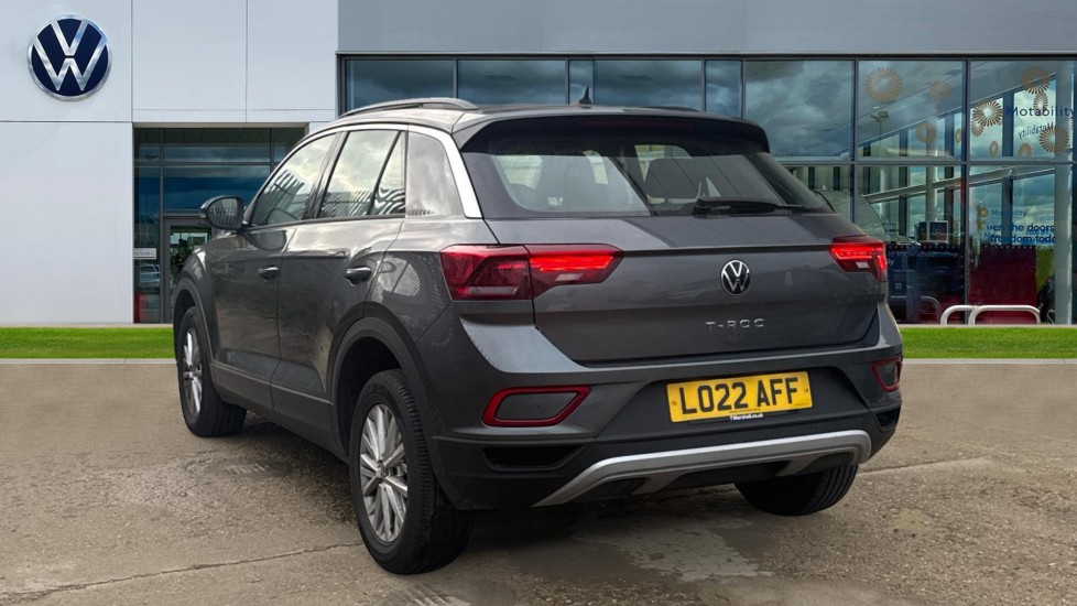 Used Volkswagen T-Roc 2022 for sale - 76873423: Photo 3