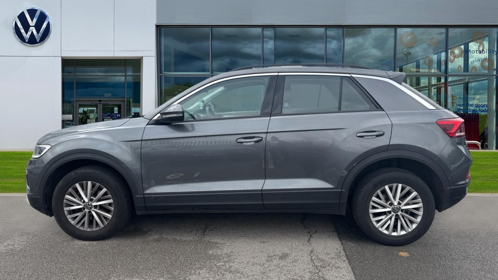 Used Volkswagen T-Roc 2022 for sale - 76873423: Photo 9