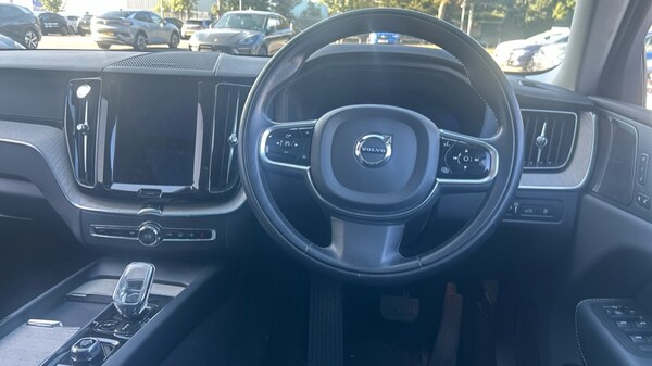 Used Volvo XC60 2021 for sale - 75675204: Photo 11