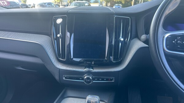 Used Volvo XC60 2021 for sale - 75675204: Photo 12