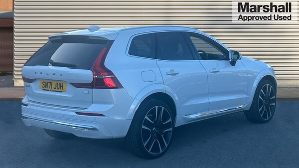 Used Volvo XC60 2021 for sale - 75675204: Photo 3