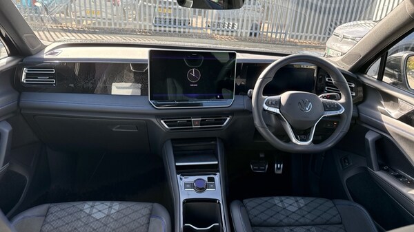 Used Volkswagen Tiguan 2025 for sale - 75675342: Photo 12